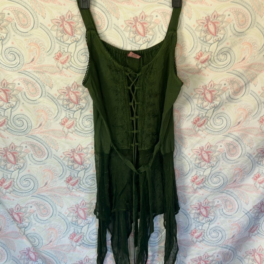 Sleeveless top